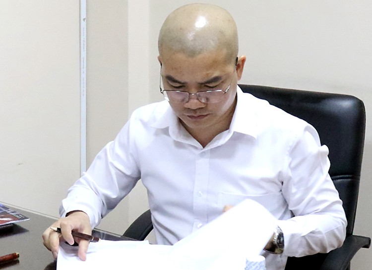 Nguyễn Thái Luyện bị giam giữ đêm 20/9/2019