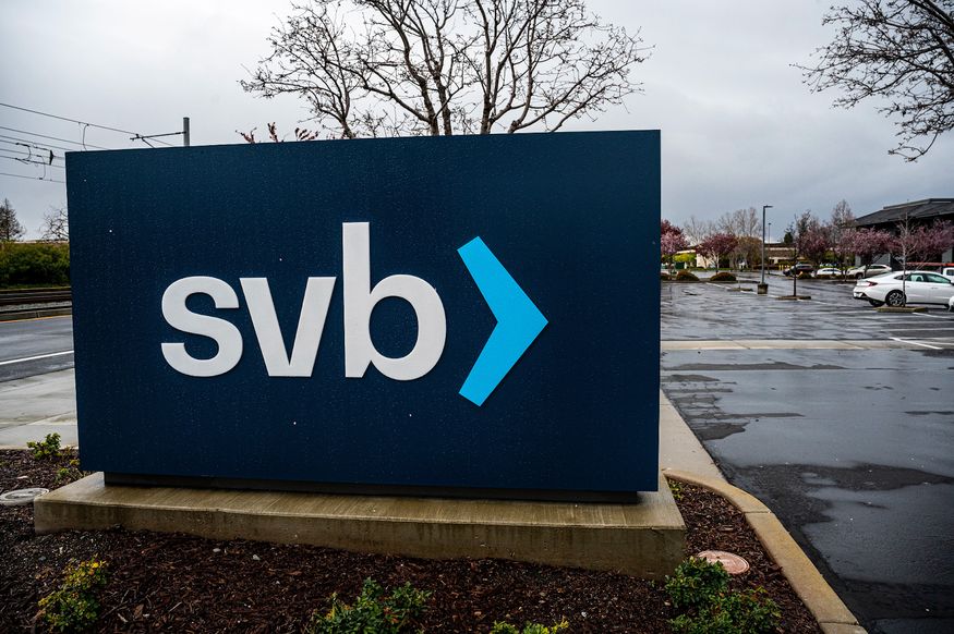 Sự sụp đổ của SVB đã gây ảnh hưởng không nhỏ đến chuỗi ngân hàng an sinh Nhật Bản