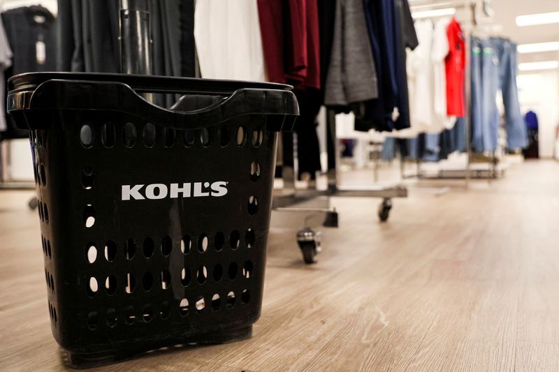 Giám đốc điều hành của Kohl's nỗ lực quay vòng của nhà bán lẻ sau khi thua lỗ bất ngờ