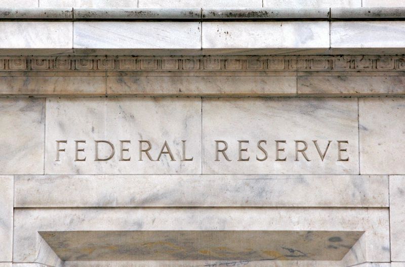 Kế hoạch cho vay của ngân hàng Hoa Kỳ cung cấp lộ trình tăng lãi suất của Fed trong bối cảnh SVB sụp đổ