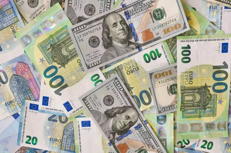 EUR / USD tăng tốc độ tăng và nhắm mục tiêu lại 1.1000 CPI sau Hoa Kỳ