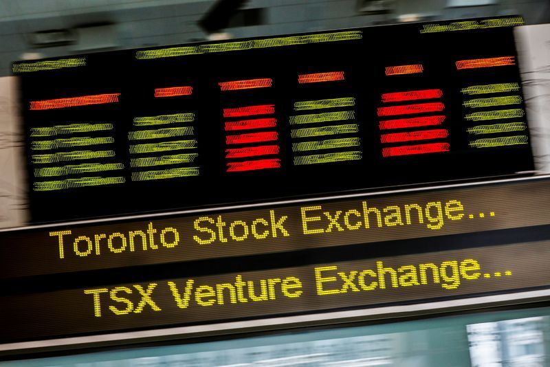 Bảng hiệu hiển thị thông tin chứng khoán của Sàn giao dịch chứng khoán Toronto (TSX)