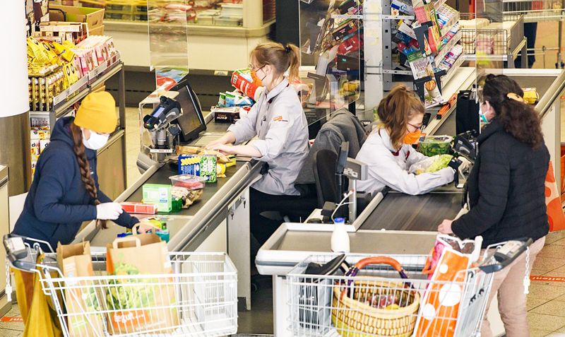 Giá tiêu dùng của Đức tăng 1,0% trong tháng 2