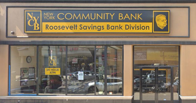 Chỉ số S&P của cổ phiếu ngân hàng New York Community Bancorp đã giảm 14%