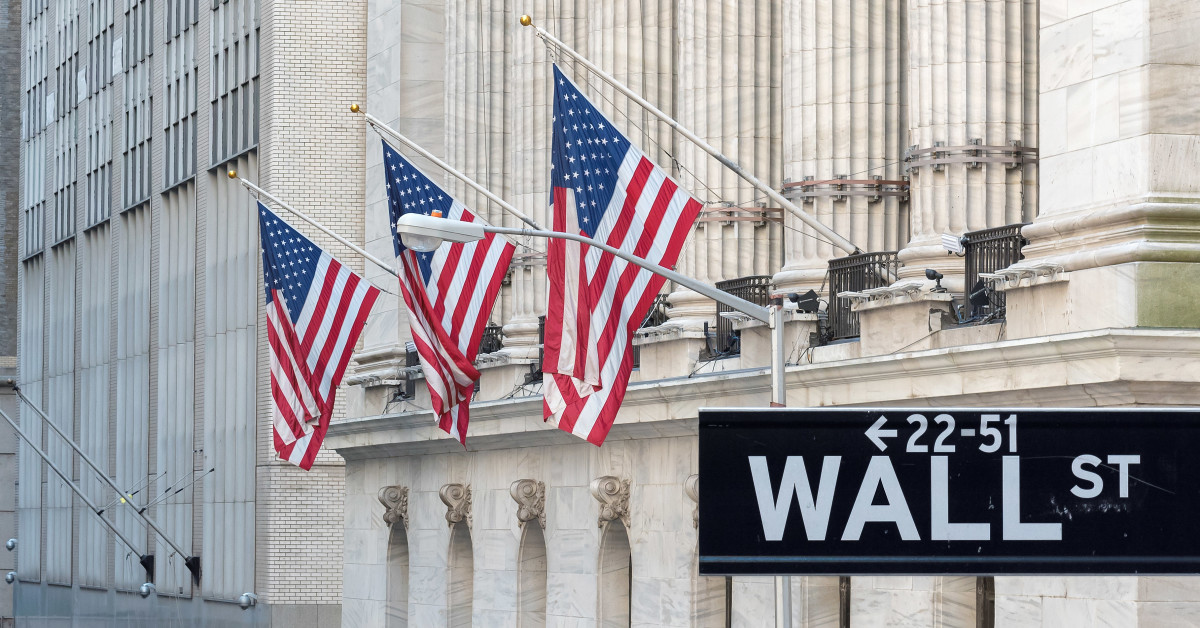 Giá cổ phiếu tại phố Wall giảm sau khi lợi suất trái phiếu kho bạc tăng