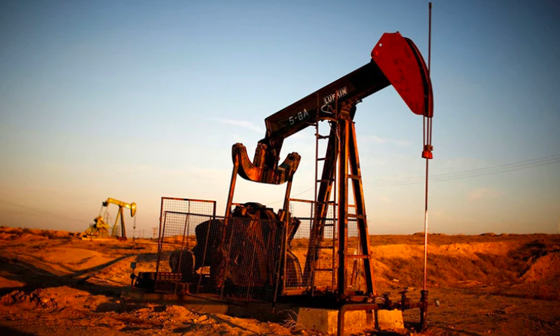 Sản lượng dầu của Mỹ cũng đạt mức kỷ lục vào tháng 12