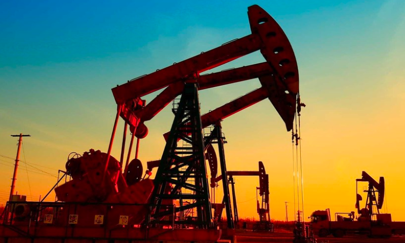 Giá dầu WTI ghi nhận tăng gần 3%