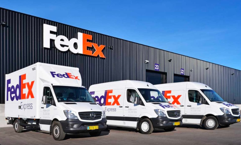 FedEx đã chịu đựng một đợt giảm mạnh với mức giảm hơn 12%