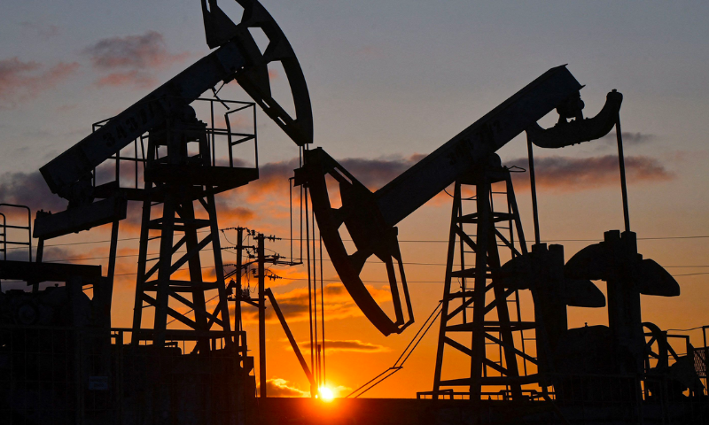 Giá dầu ổn định ghi nhận gần mức cao nhất trong 2 tháng