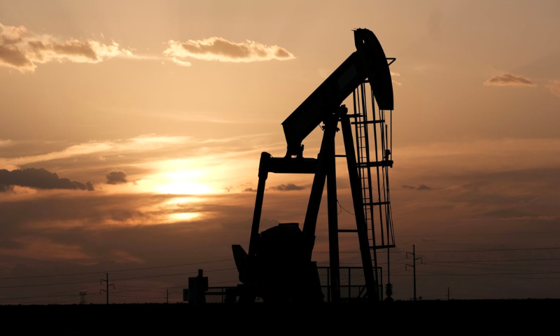 Giá dầu ghi nhận mức giảm đáng kể 